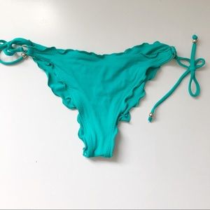 Wavy Brazilian Side Tie scrunch bikini bottom